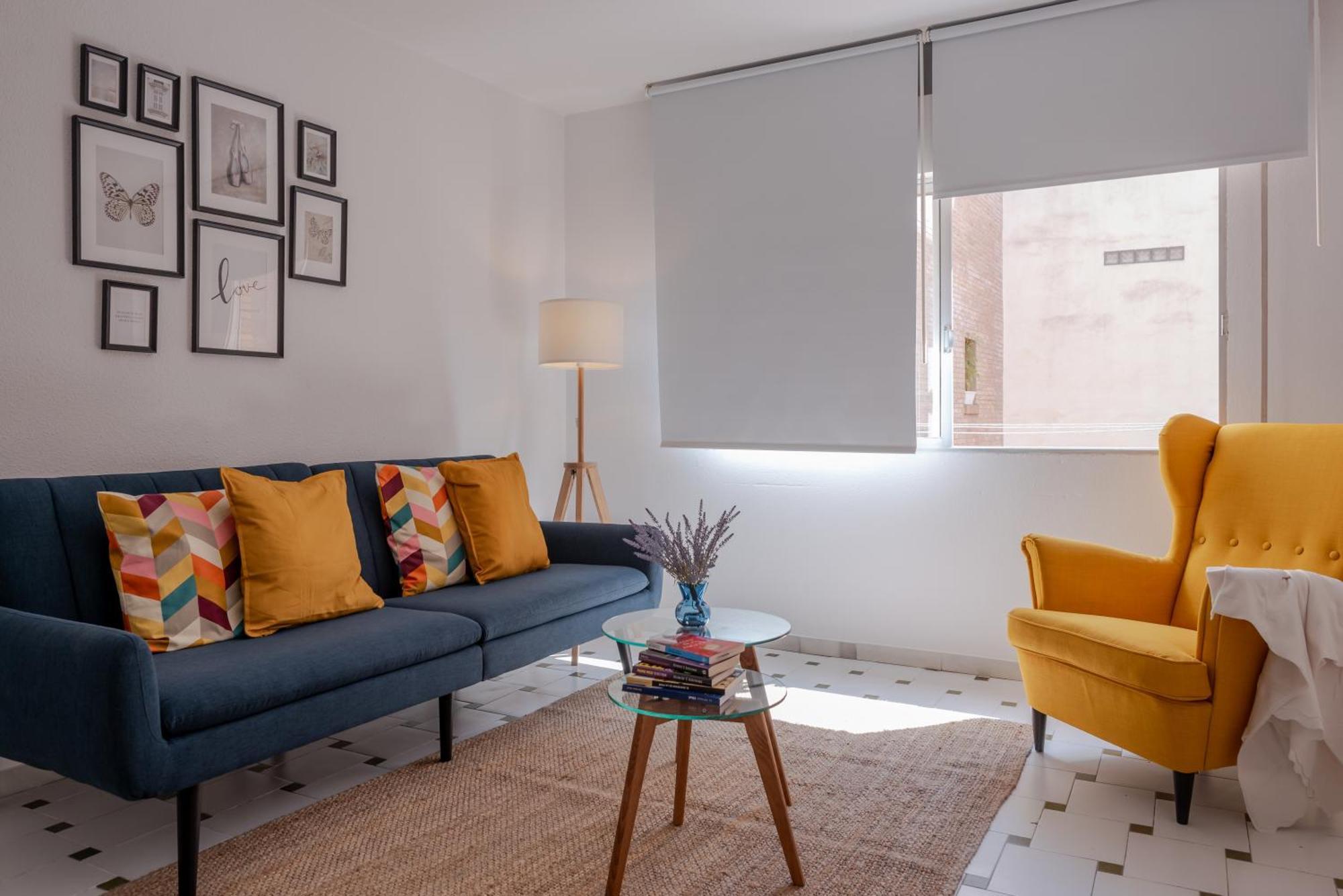 Mrs Apartamento En Gran Via De Colon Parking Granada Bagian luar foto